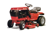 Wheel Horse 211-3 lawn tractor