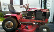 Wheel Horse 216-5 lawn tractor